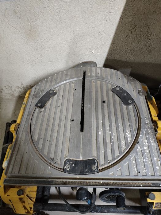 Комбиниран циркуляр пендула Dewalt