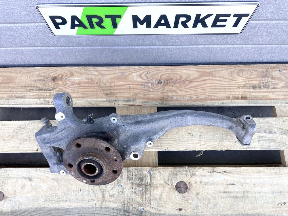 Ляв шенкел AUDI A4 A5 8K0407257G