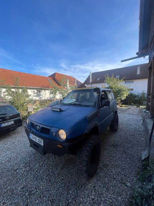 Nissan terrano II