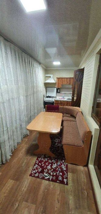 Сдается 2х комнатная квара на  3этаже Ориентир 6 микрорайон Тожмахал