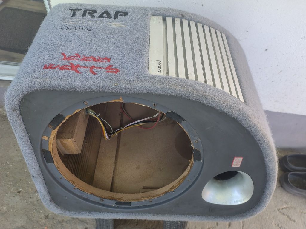 vând incinta subwoofer auto