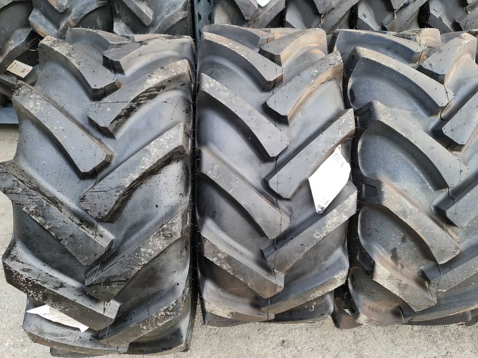 Cauciucuri noi 405/70-20 GALAXY 14PR dumper, buldo, incarcator JCB R20
