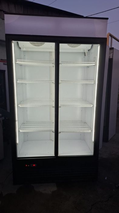 Витринные холодильники