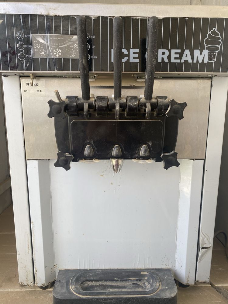 Настольный мороженное аппарат