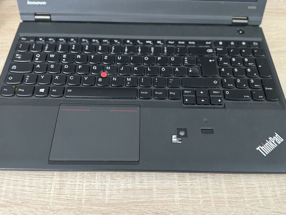 Лаптоп Lenovo ThinkPad W541 с гаранция 2 години