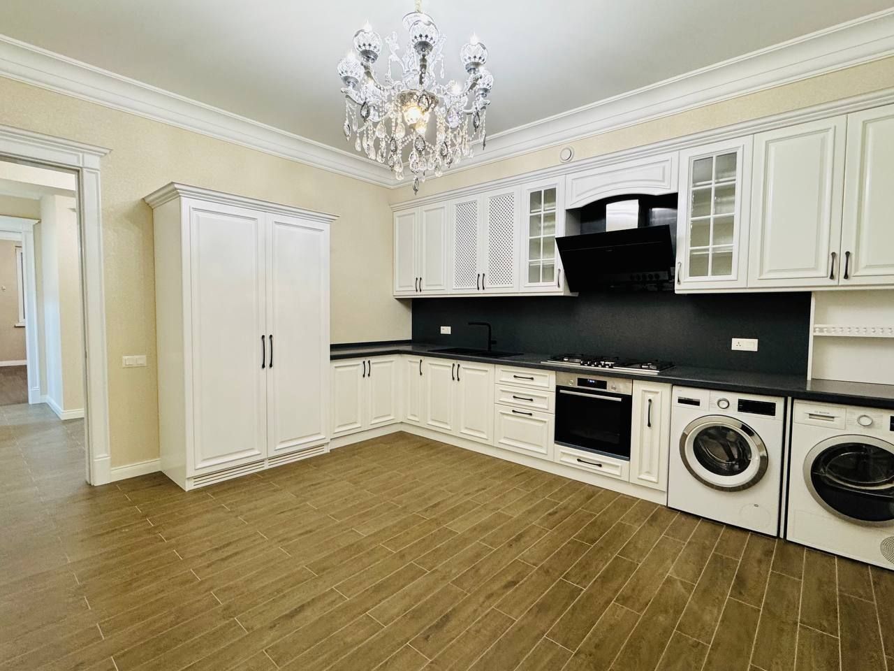 Продается 3х ком квартира, ЖК Габус, ор-р: Алайский, 148 м²
