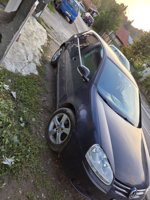 Golf 5 an 2008 1.9 tdi revizie recent efectuata