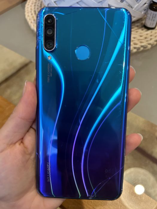 Телефон Huawei p30 lite