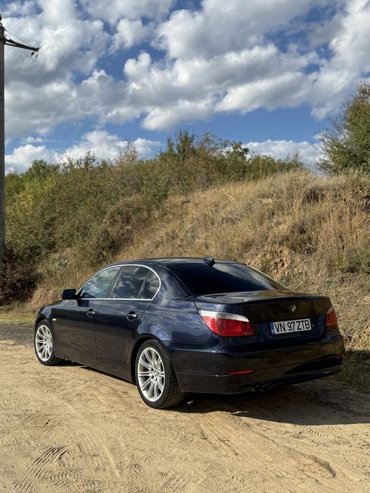 Vând E60 2.5i M54B25 automat