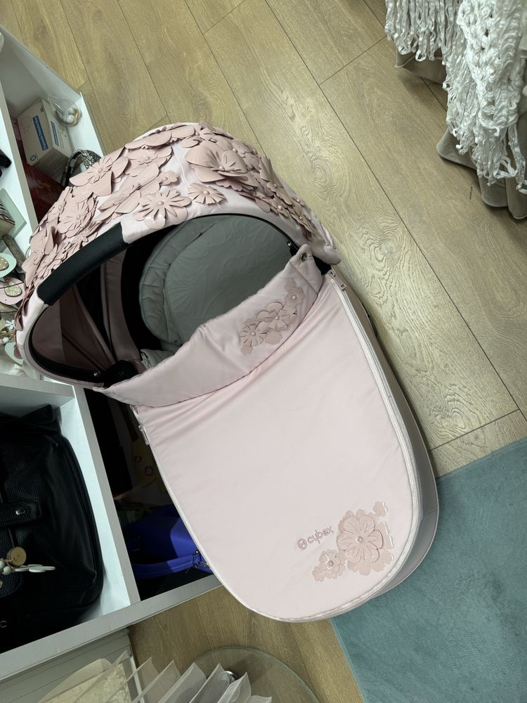 Зимен кош Simply Flowers Cybex Priam