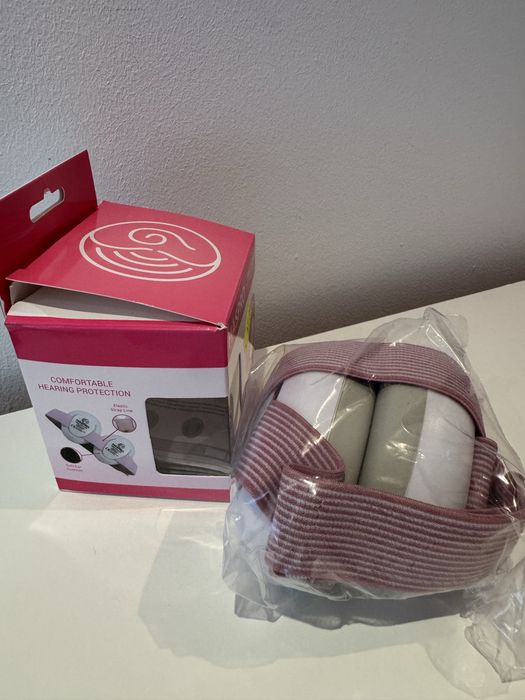 Casti pentru bebelusi roz noi Haspro