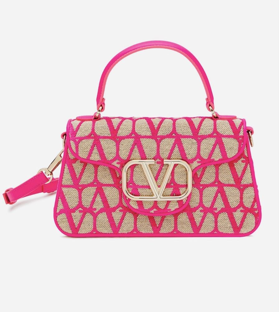 VALENTINO GARAVANI Оригинална Чанта, купена 4159лв, продава се 2059лв