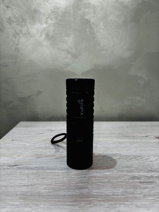 Фонарь ручной железный