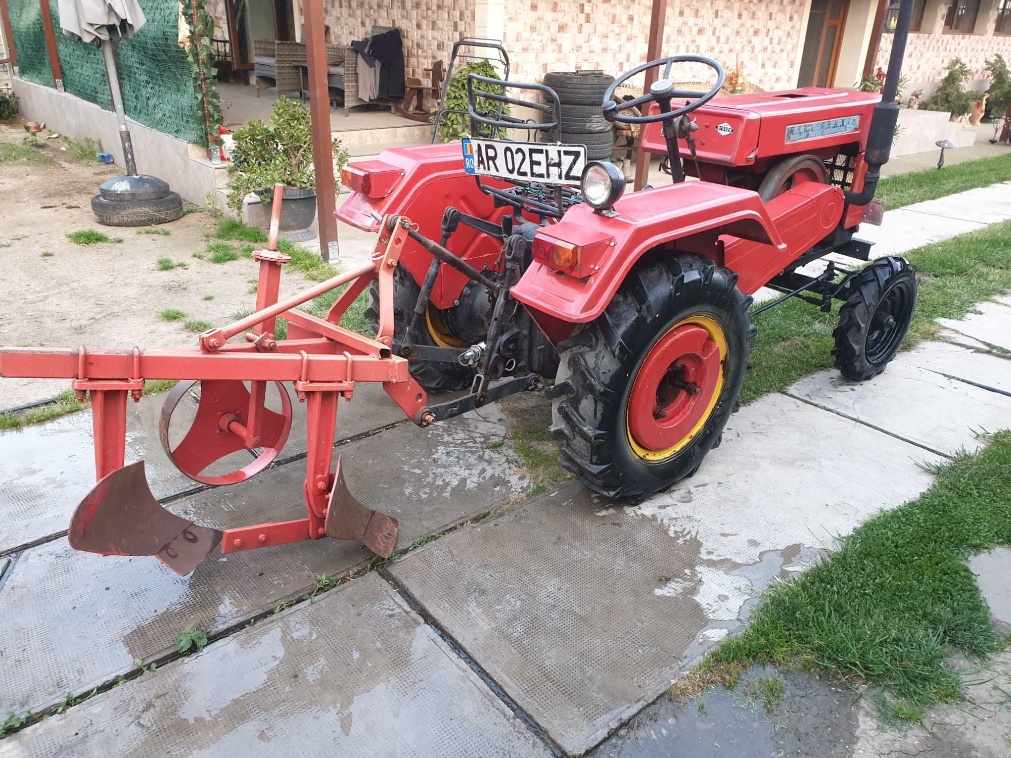 Tractor Hebei 150 - 15 CP