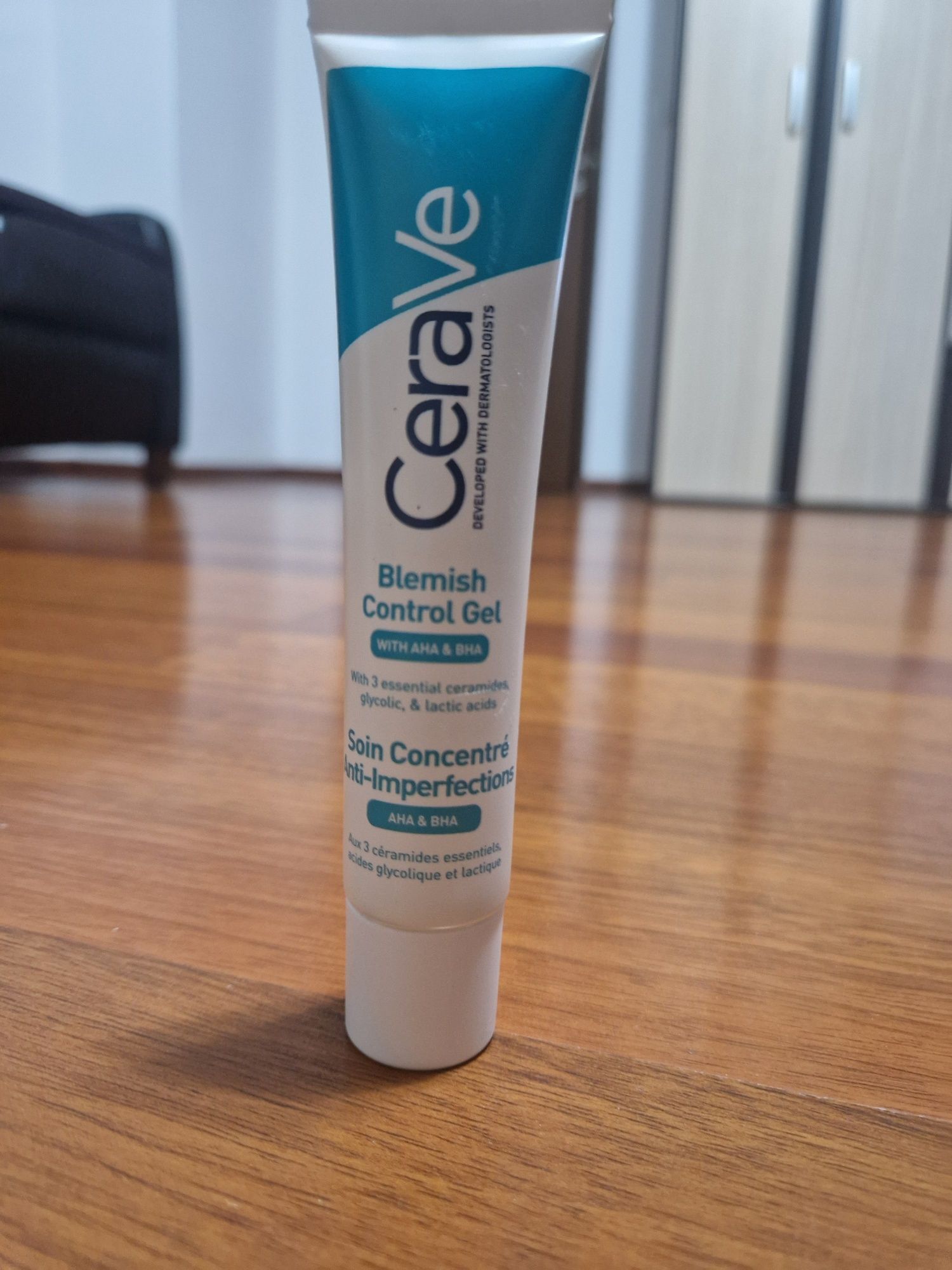 Cerave blemish control gel