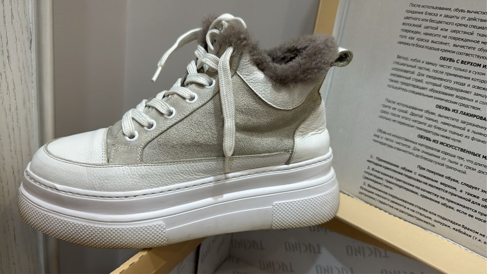 Продам обувь женскую