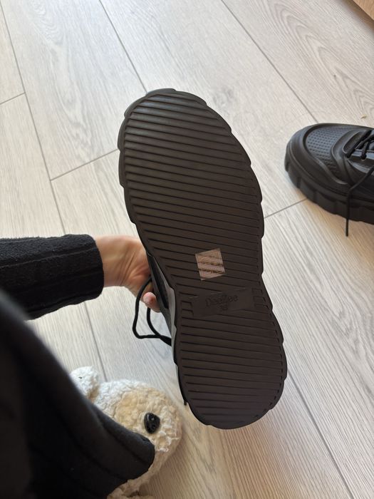 Черни дмски обувки