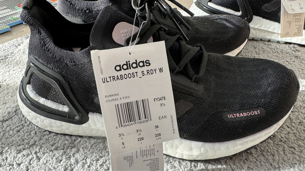 Adidas Ultraboost originali Noi ( marime 36 si 36.2/3 )