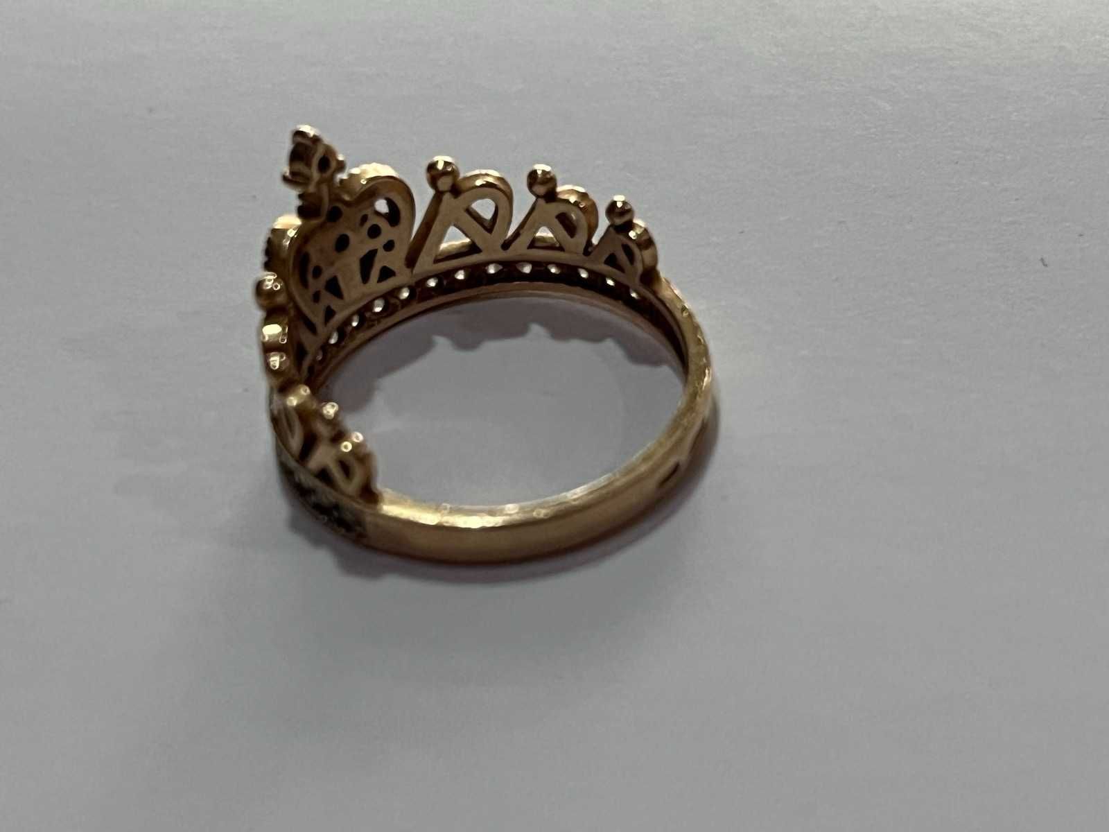 Дамски златен пръстен 2.94ГР 14К