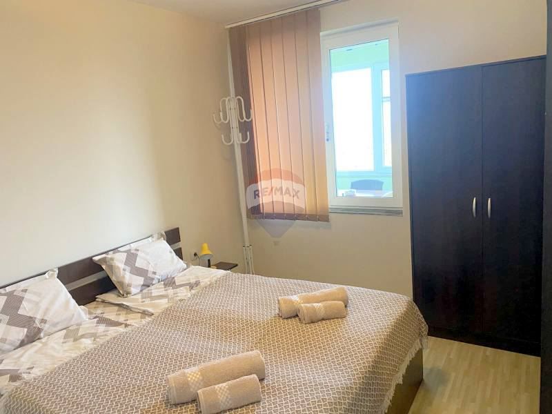 Дава се под наем Тристаен апартамент в Варна, Чайка - 60 кв.м за 650 € - Снимка #12