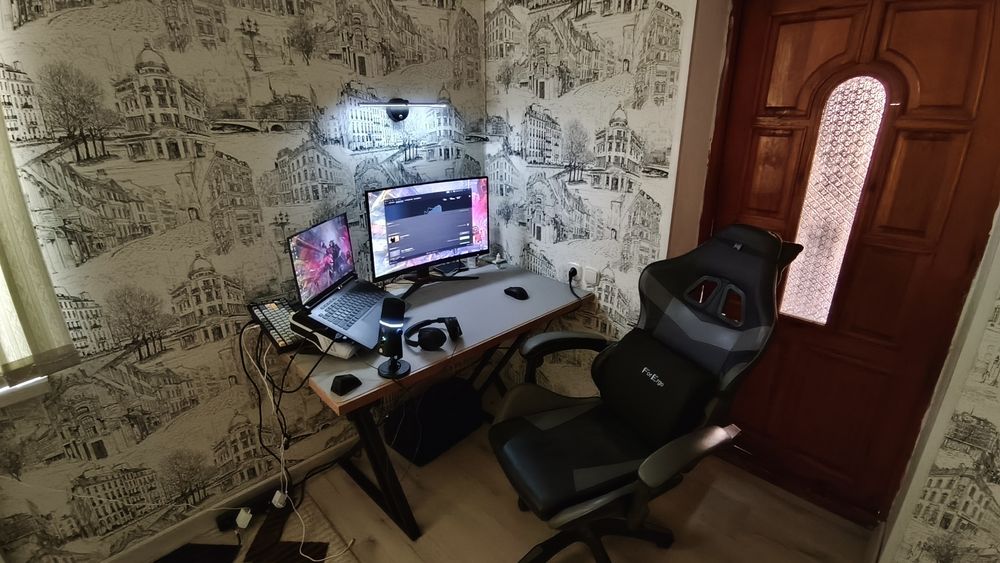 32 GB + AMD 9 8940HX + 5070 ti 12 GB (+ монитор и девайсы)