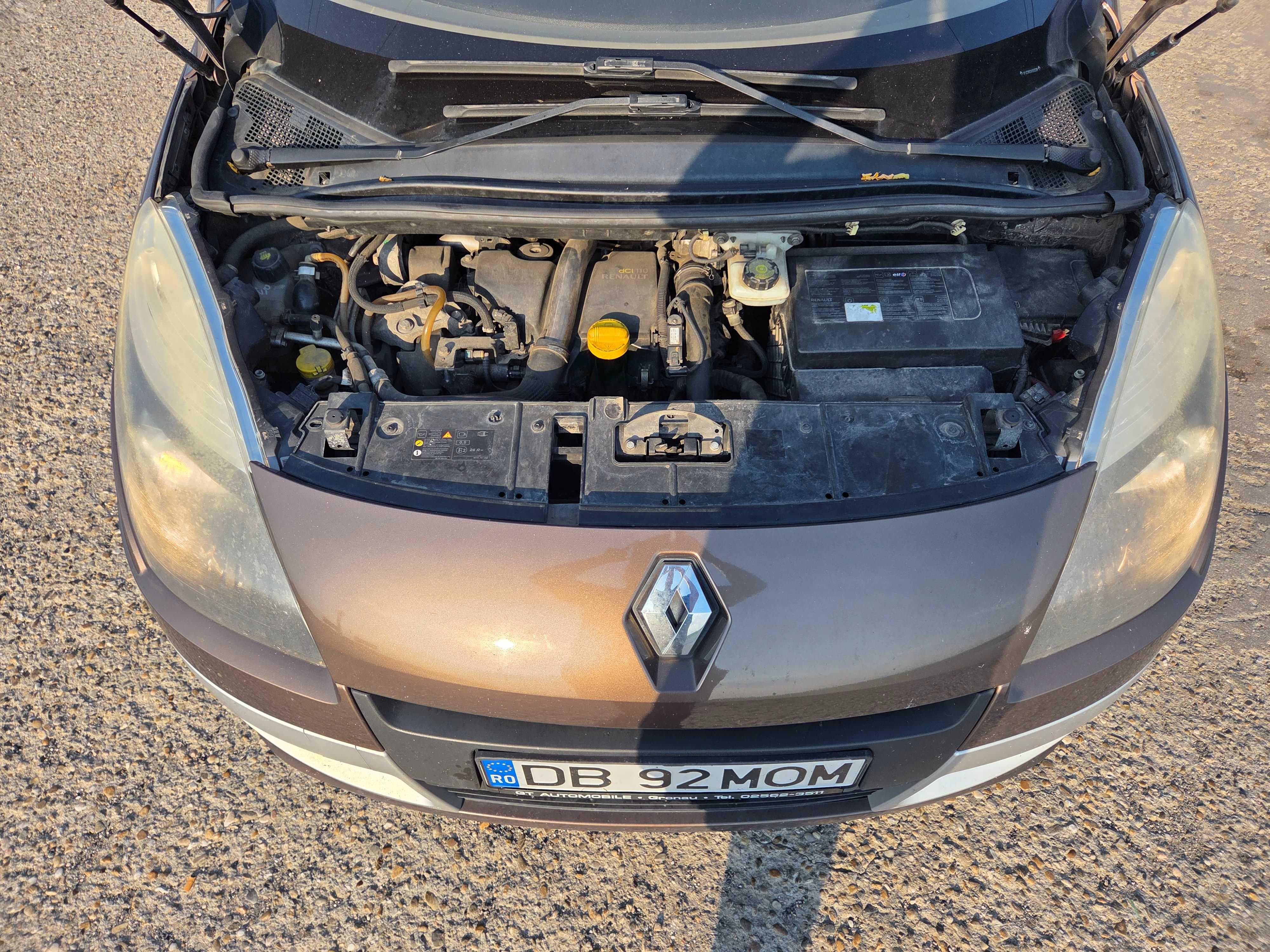 Vand Renault Scenic 3 III 1.5Dci 2010 110 cai Usor Avariat