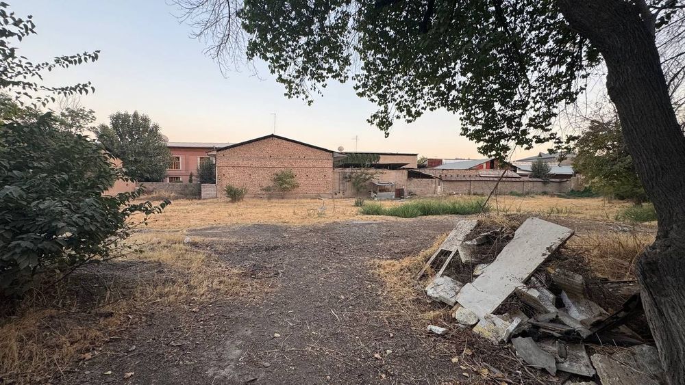 Продается земля под застройку 24 соток ААА