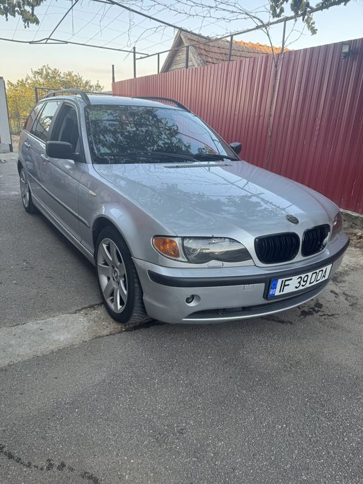 Vand e46 sau schimb cu logan