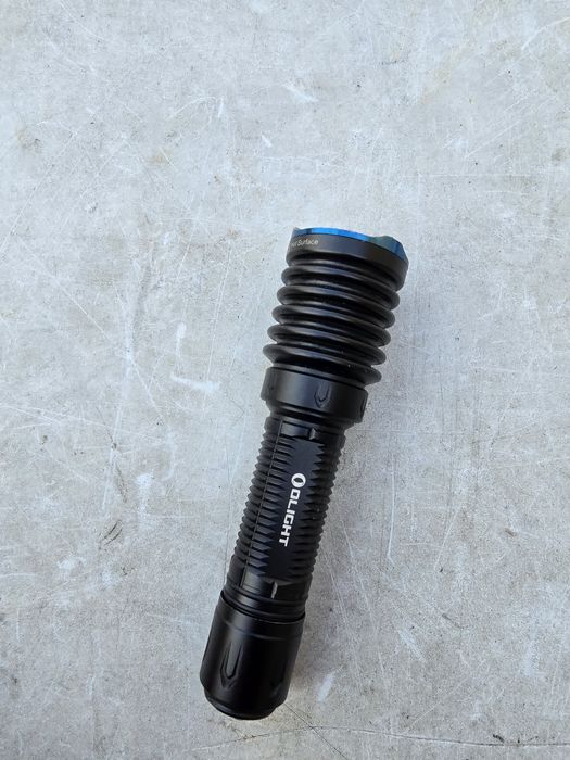 Lanterna Olight warrior x3