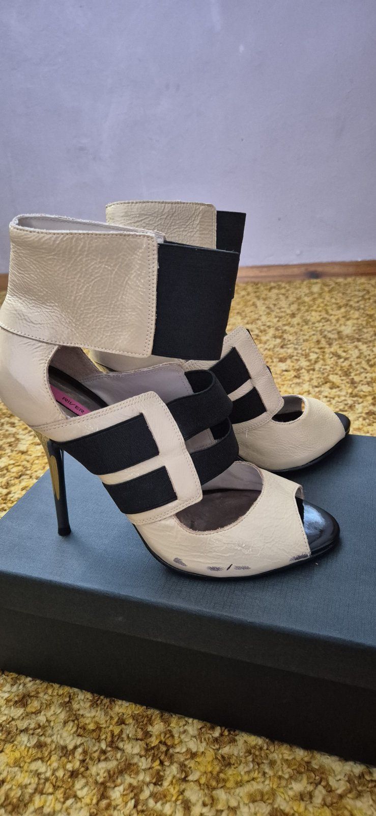 Обувки на ток River island