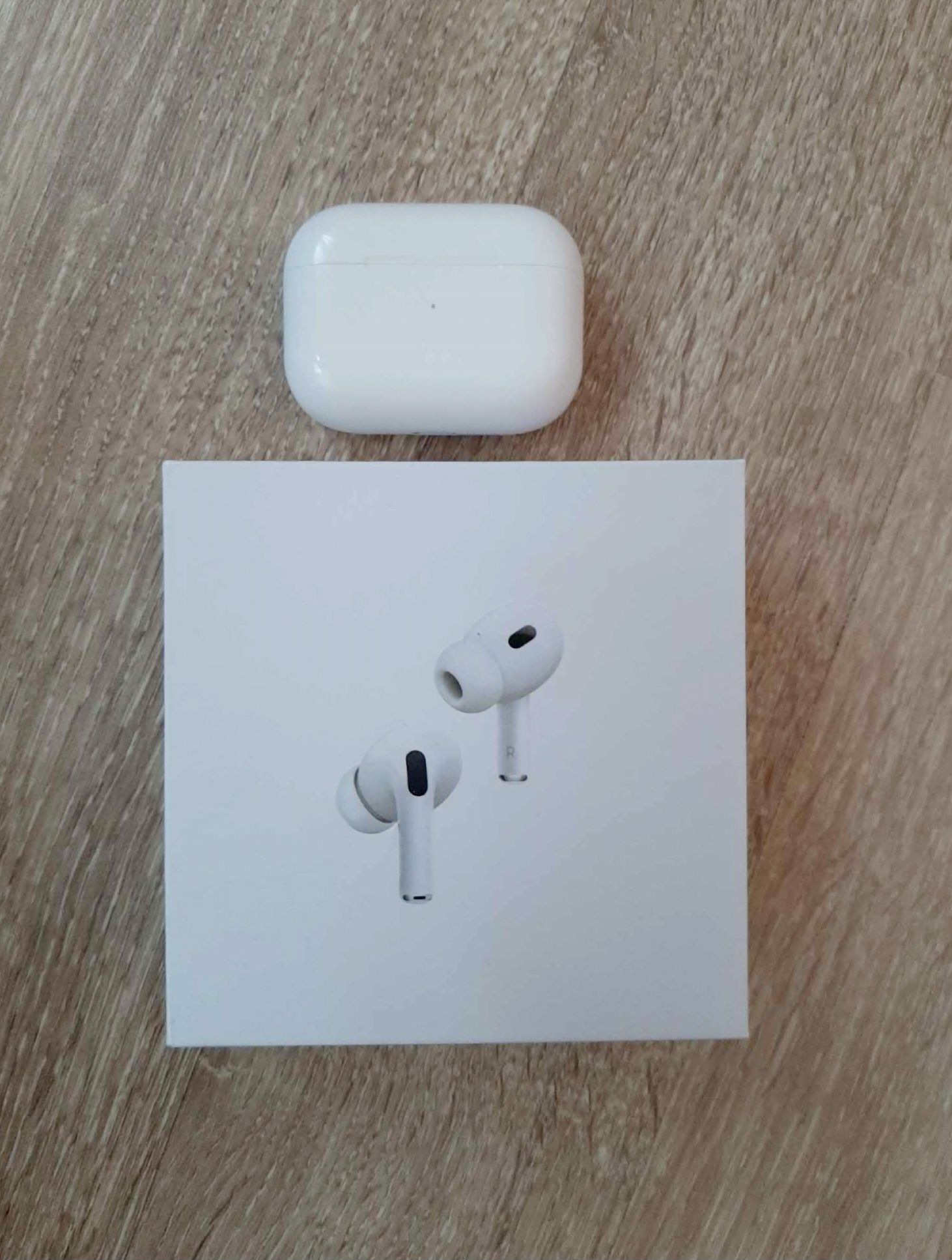 Чисто нови слушалки Apple AirPods Pro 2 (второ поколение) ! ! !