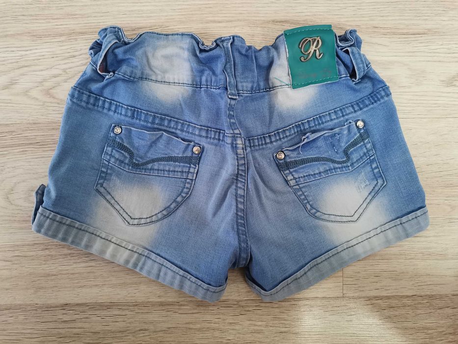 Сет дънкови панталони Bershka, потник, блузка H&M