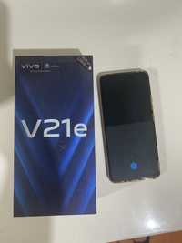 Телефон Vivo v21e