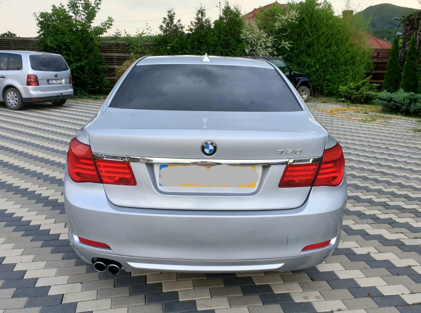 Fuzeta stanga dreapta spate bmw 730d 2010