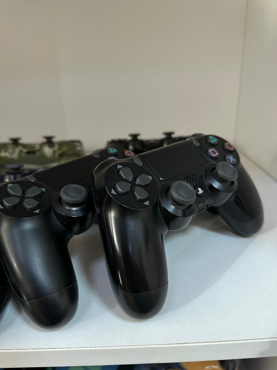 Джойстики на PlayStation 4 оригинал по низкой цене гарантия