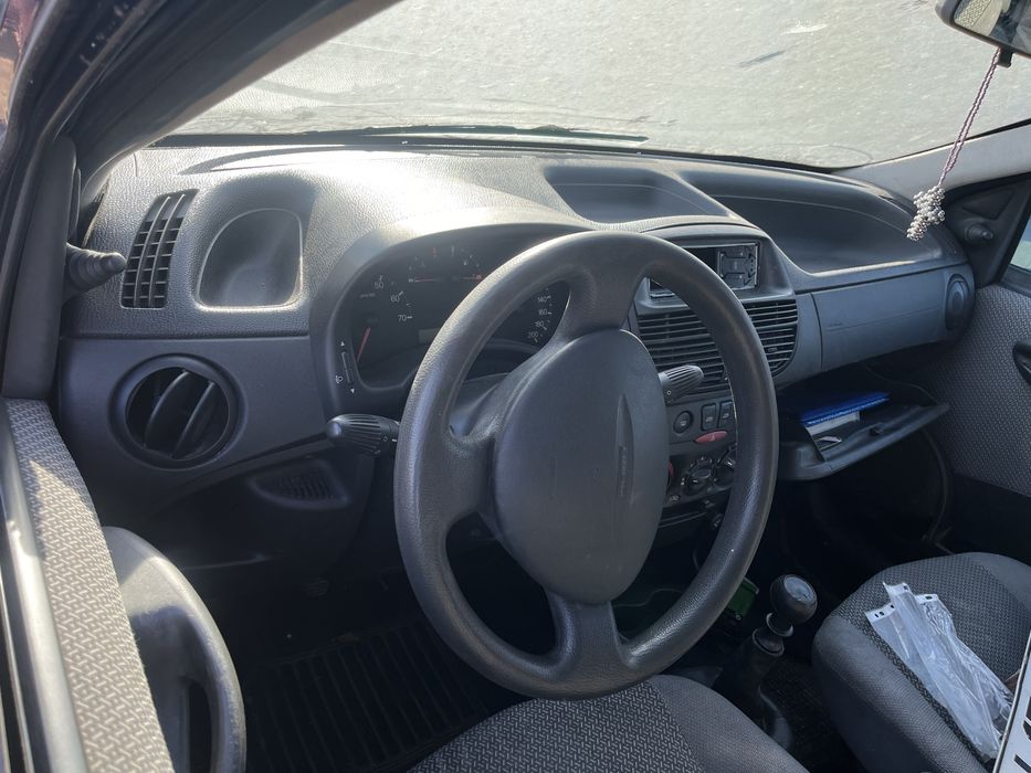 Vand far stanga si dreapta Fiat Punto 2002-2008