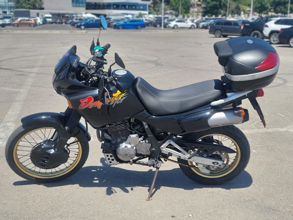 Honda Dominator NX 650
