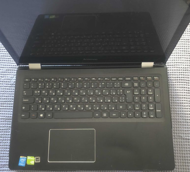 Лаптоп Леново Йога 500
