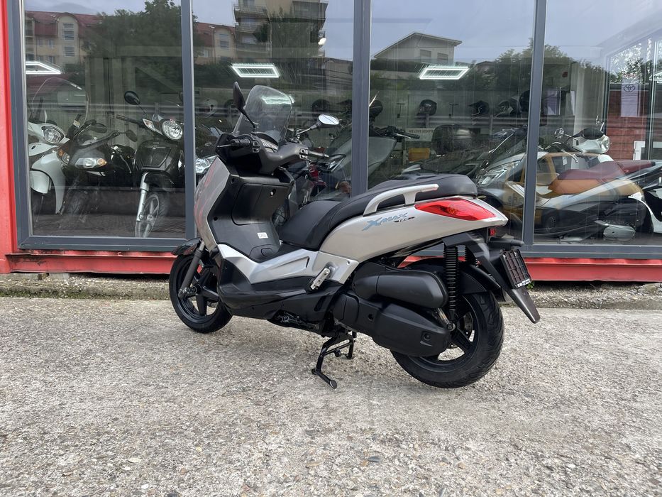 Scuter Yamaha X-Max 125 cc Inmatriculat