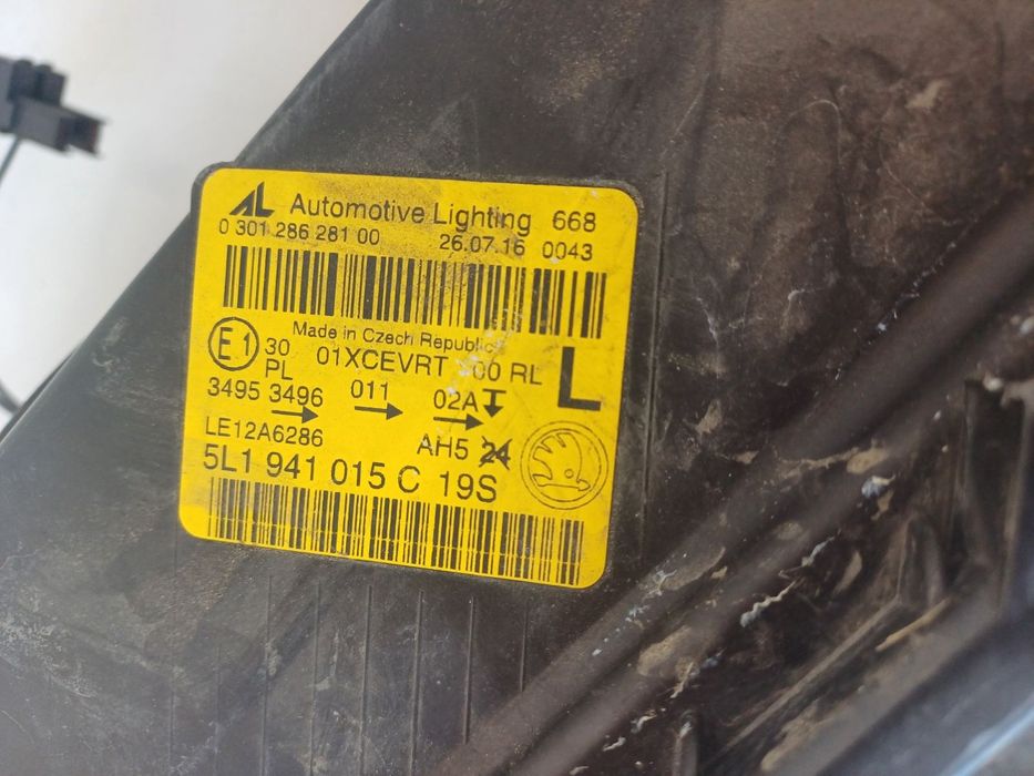 Ляв фар за Skoda Yeti