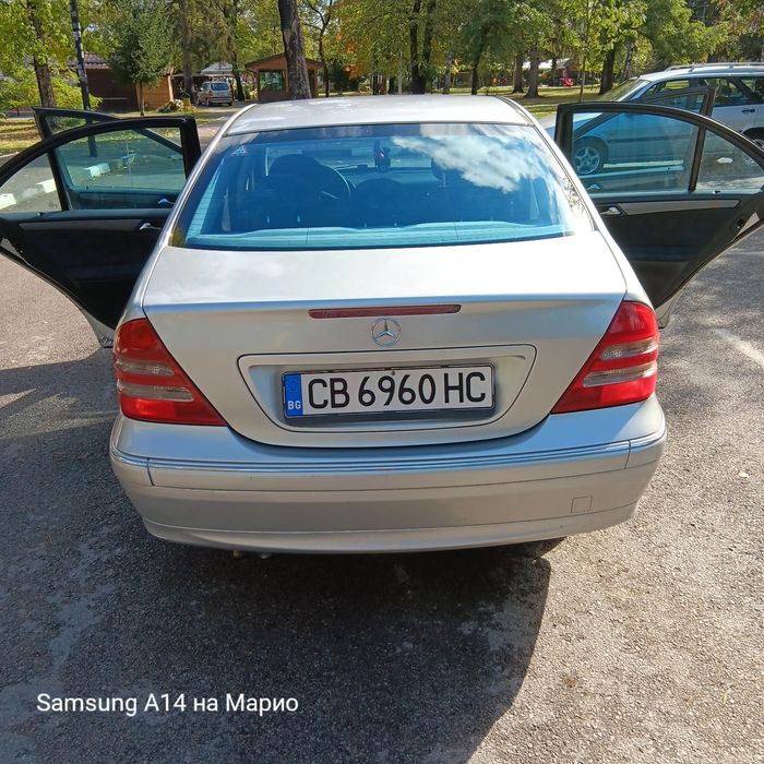 Mercedes-Benz C180