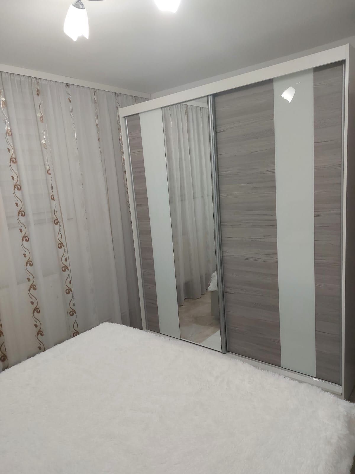 Vand apartament 2 camere