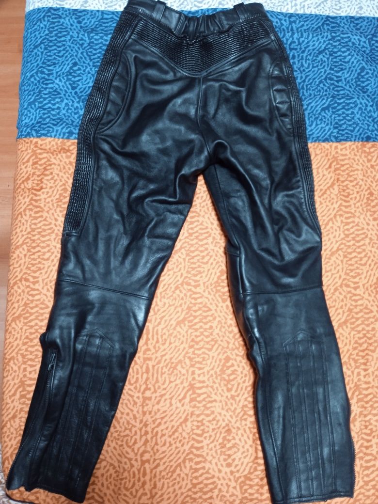 Pantaloni moto dama