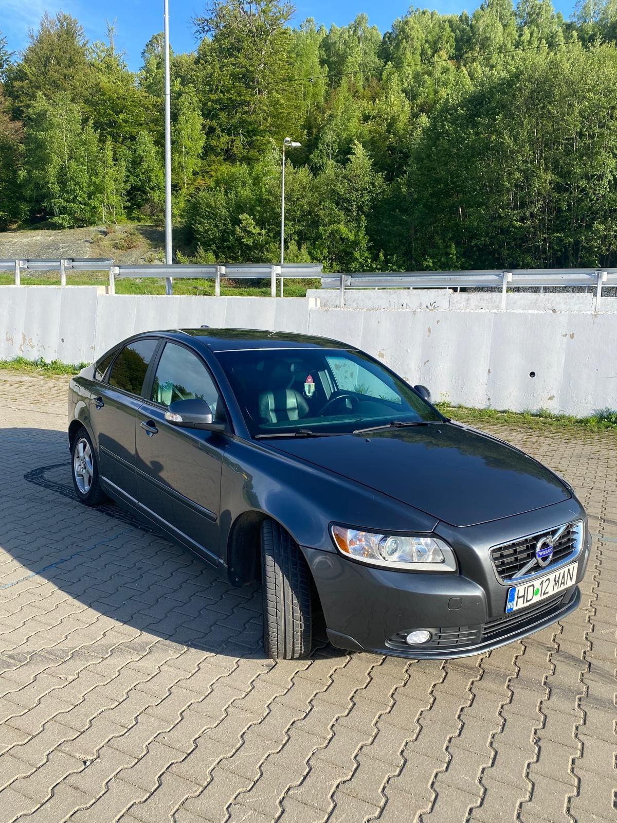 Volvo s40 facelift 2012