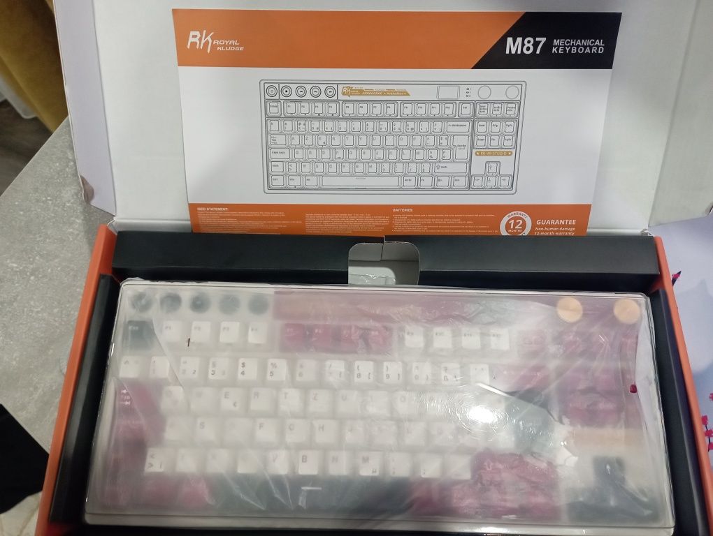 Royal Kludge m87