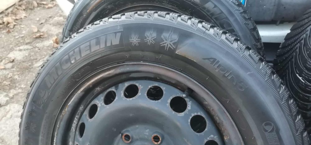 Roti iarna vw r15 și jante golf4