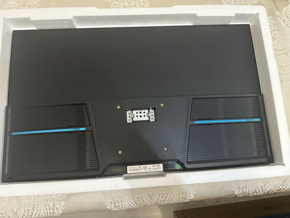 Монитор 27 диагональ 300герц ips