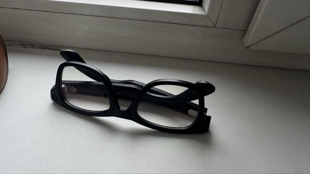 Продам хамелеоны Meta Ray-Ban Wayfarer в идеальном состоянии