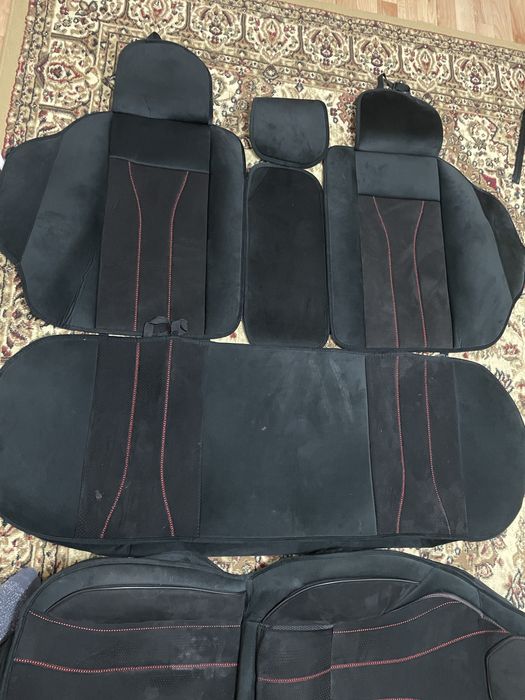 Продам авточехлы новые