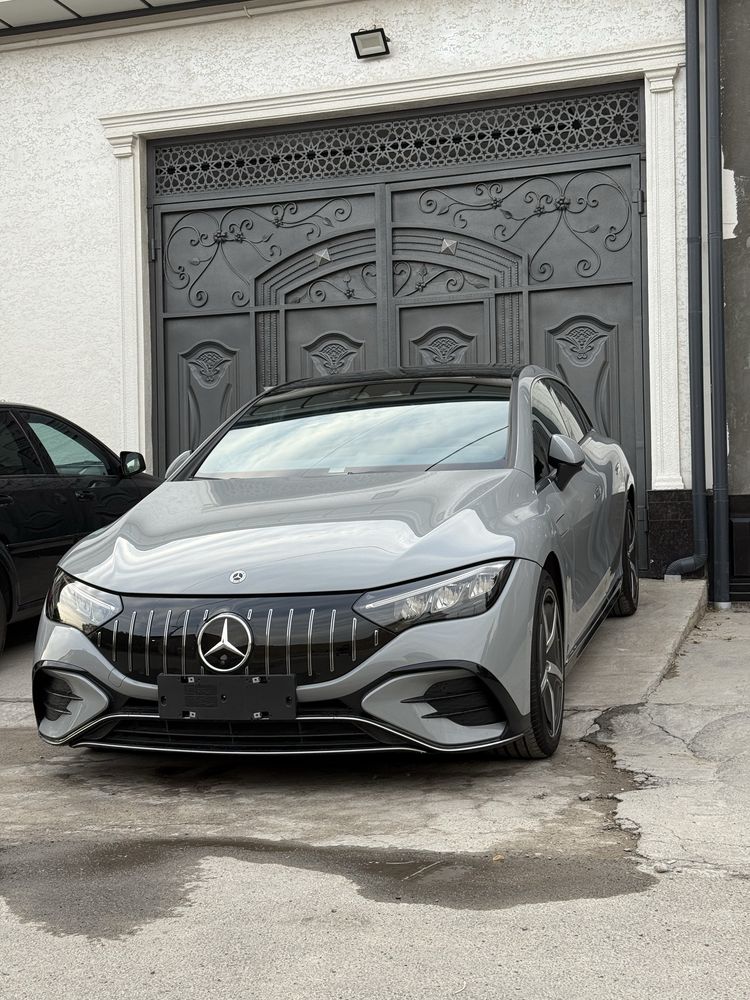 Mercedes Benz EQE 350+